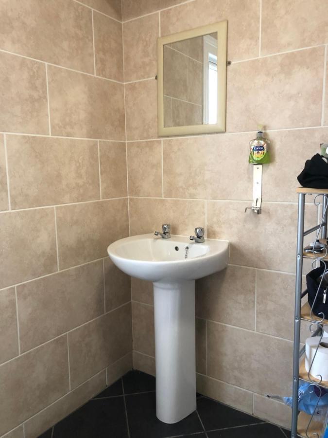 Comfortable Home Away From Home, Town Centre, Free Parking,Multiple Rooms Cheltenham Eksteriør billede