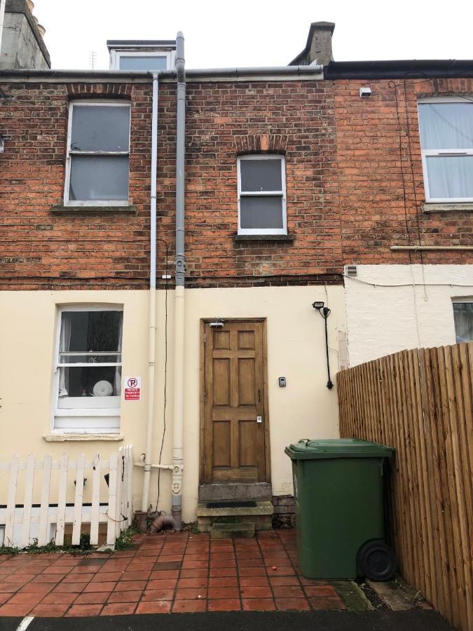 Comfortable Home Away From Home, Town Centre, Free Parking,Multiple Rooms Cheltenham Eksteriør billede