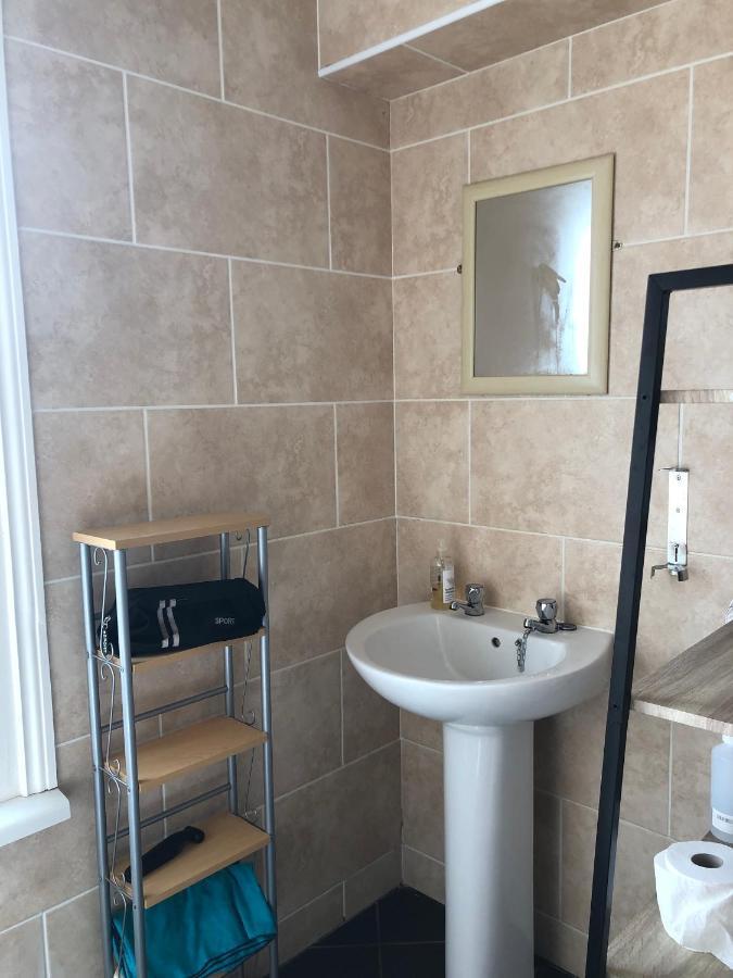 Comfortable Home Away From Home, Town Centre, Free Parking,Multiple Rooms Cheltenham Eksteriør billede